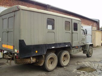 PRAGA V3S - 3