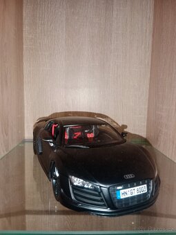 Modely BURAGO - 3