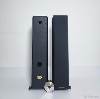 Sonus Faber Toy Tower / / Dovoz v cene : Praha ,Olomouc , Os - 3