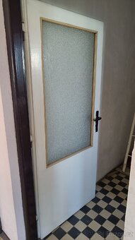Zachovalé interiérové dveře za odvoz - 3
