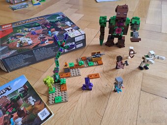 Lego Minecraft 21176 Příšera z džungle - 3