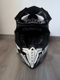 Helma Airoh Twist Great - 3