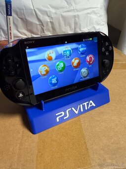 Stojánek na PS Vita, PlayStation Vita, na hry i na konzolu - 3