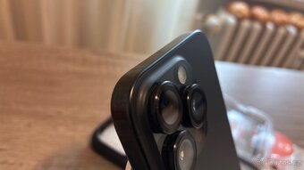 IPhone 16pro Black 128Gb.Jako nový - 3