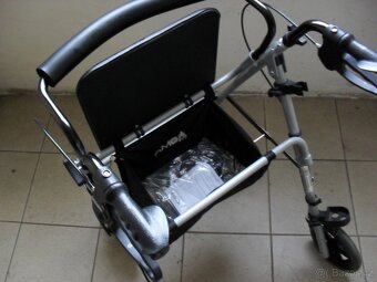 Chodítko pro seniory - 3