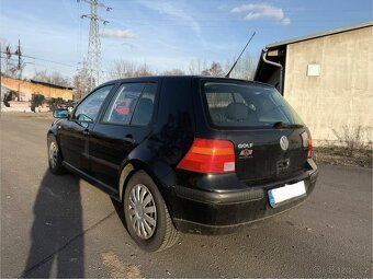 Volkswagen Golf IV - 3