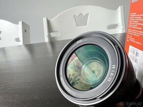 Objektiv Sony FE 35mm 1.8, perfektní stav, záruka Foto Škoda - 3