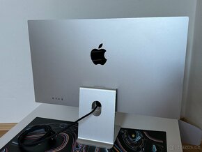 Apple Studio Display, standardní sklo - 3
