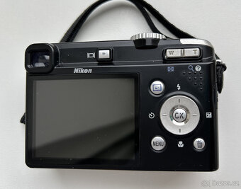 Nikon CoolPix P60 - 3