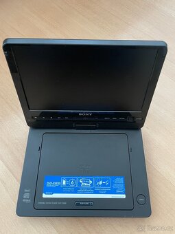 Přenosný DVD přehrávač do auta zn. SONY - 3