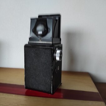 Starý fotoaparát Flexaret - 3