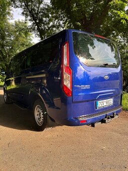 Ford Tourneo Custom - 3
