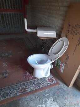 WC se zadním vývodem - 3