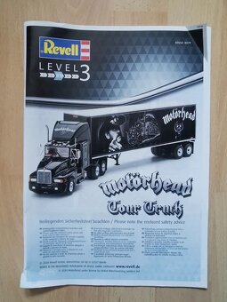 Revell Motorhead Tour Truck 1:32 - 3