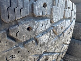 Nokian hakkapeliitta c3 215/65 r 15c - 3
