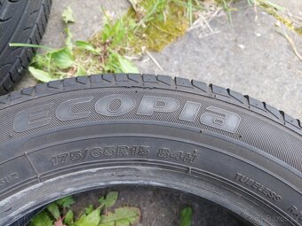 Letní pneu 175/65 R15 84H - 5,5mm - 3