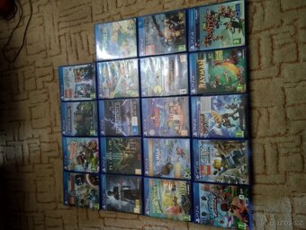 PlayStation 4 - 3
