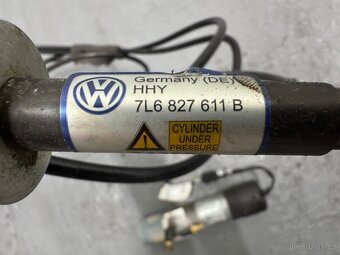 VW Touareg hydraulický kufr - 3