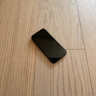 ZÁNOVNÍ APPLE IPHONE 15 128GB-ČERNÝ 100% BATERIE,ZÁRUKA - 3