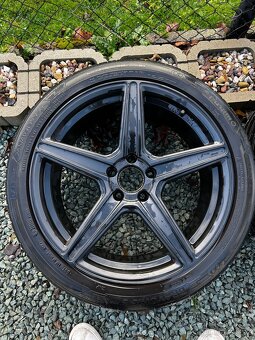 Kola na Mercedes Benz 245/45 R19 letni - 3
