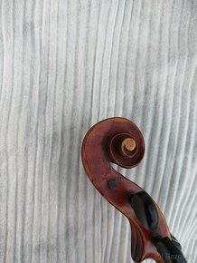Staré housle - 3