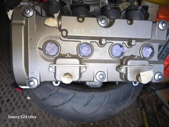 Honda Hornet 600 - 3