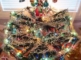 Vánoční stromek + 7 ramenný elektrický svícen... - 3