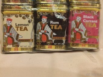 plechovky od čaje 6 ks 60,- Kč - 3