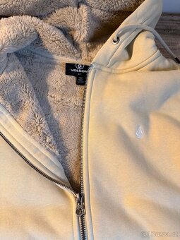 VOLCOM teplá mikina / bunda s kožíškem  S nová - 3