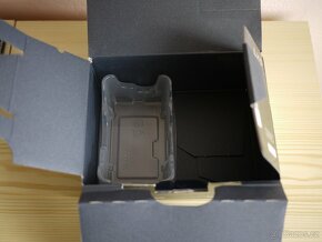 Originál krabice a nabíječka Panasonic DE-A82+baterie... - 3