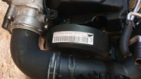 vw škoda motor BLS 1x 158tis km rv 2010, 1x 205tis km - 3