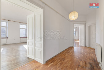 Prodej bytu 4+1, 190 m², Český Těšín, ul. Ostravská - 3