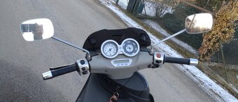 Piaggio Beverly 200 - 3