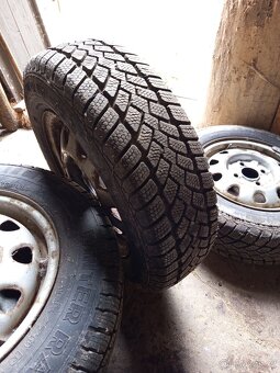 Zimní pneu 165/70 R13 - 3