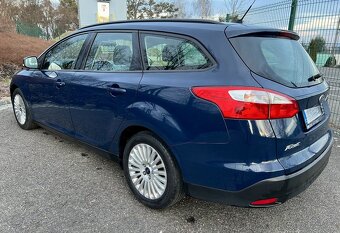 Ford Focus III Combi 1,6 TDCi, ČR, 8/2013, přímý majitel - 3