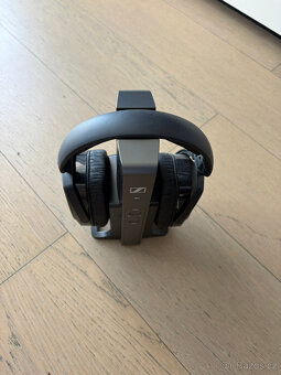 Zánovní bezdrátová sluchátka Sennheiser RS 175 - 3