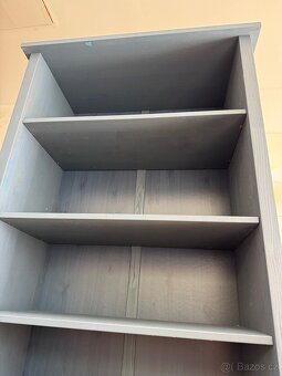 Ikea knihovna regál - 3