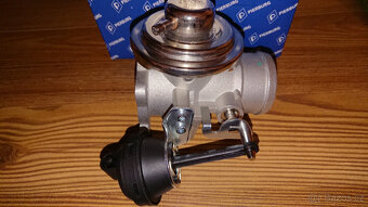 EGR ventil 1.9 Tdi 66/81kw Pierburg OCTAVIA GOLF - 3