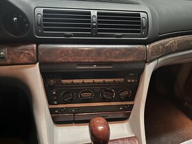 Bmw e38 740i - 3