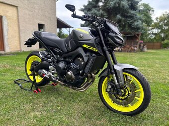 Yamaha MT 09 rv.2018 - 3