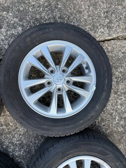 Alu kola Hyundai 5x114,3 R15 včetně pneu 195/65/15 - 3
