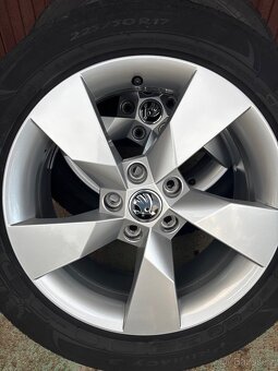 Prodám originální ALU Škoda Octavia Scout R17 - 3
