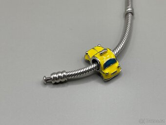 Stříbrné autíčko taxi - 3