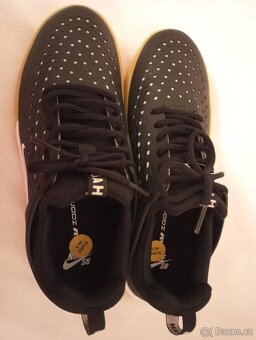 buv Nike SB Nijah 3 Black White gum vel.38-39 (nové) - 3