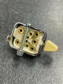 Přepínač světla a bzučáku Stadion S22 s krytem - 3