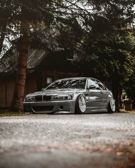 E46 BMW vzhled CSL M3 - 3
