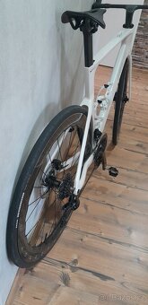 Celokarbonové silniční kolo - 3