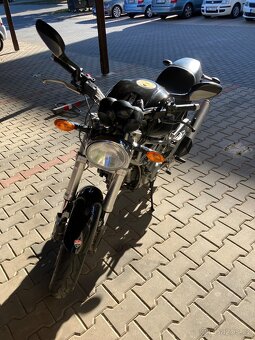 Ducati Monster 800ie - 3