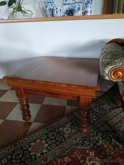 Pohovka, konferenční stolky, taburet - 3