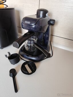 DeLonghi - 3